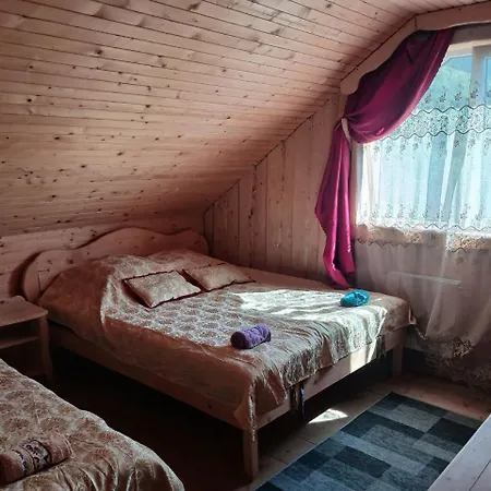 بيت ضيافة U Zumera