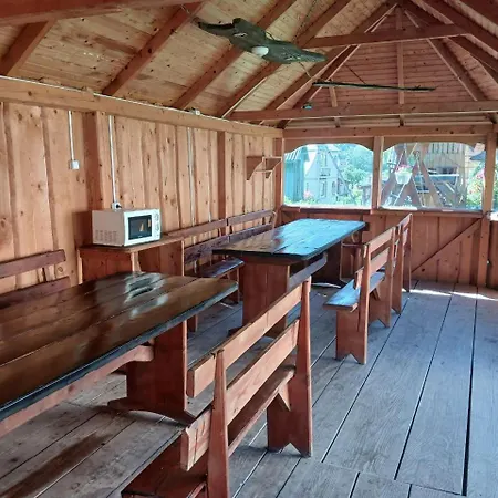 بيت ضيافة U Zumera *