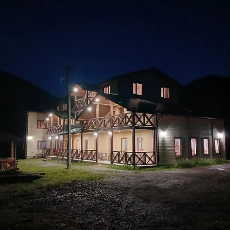 بيت ضيافة U Zumera