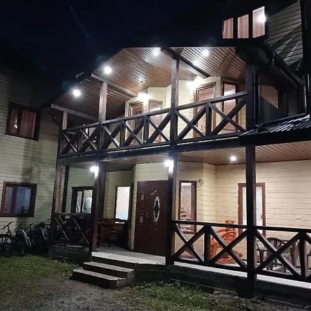 U Zumera בית הארחה